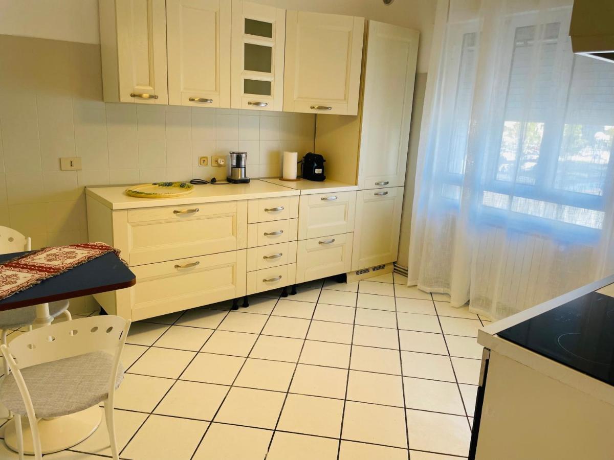 Family Apartment Piazza Milano - Jesolo 외부 사진