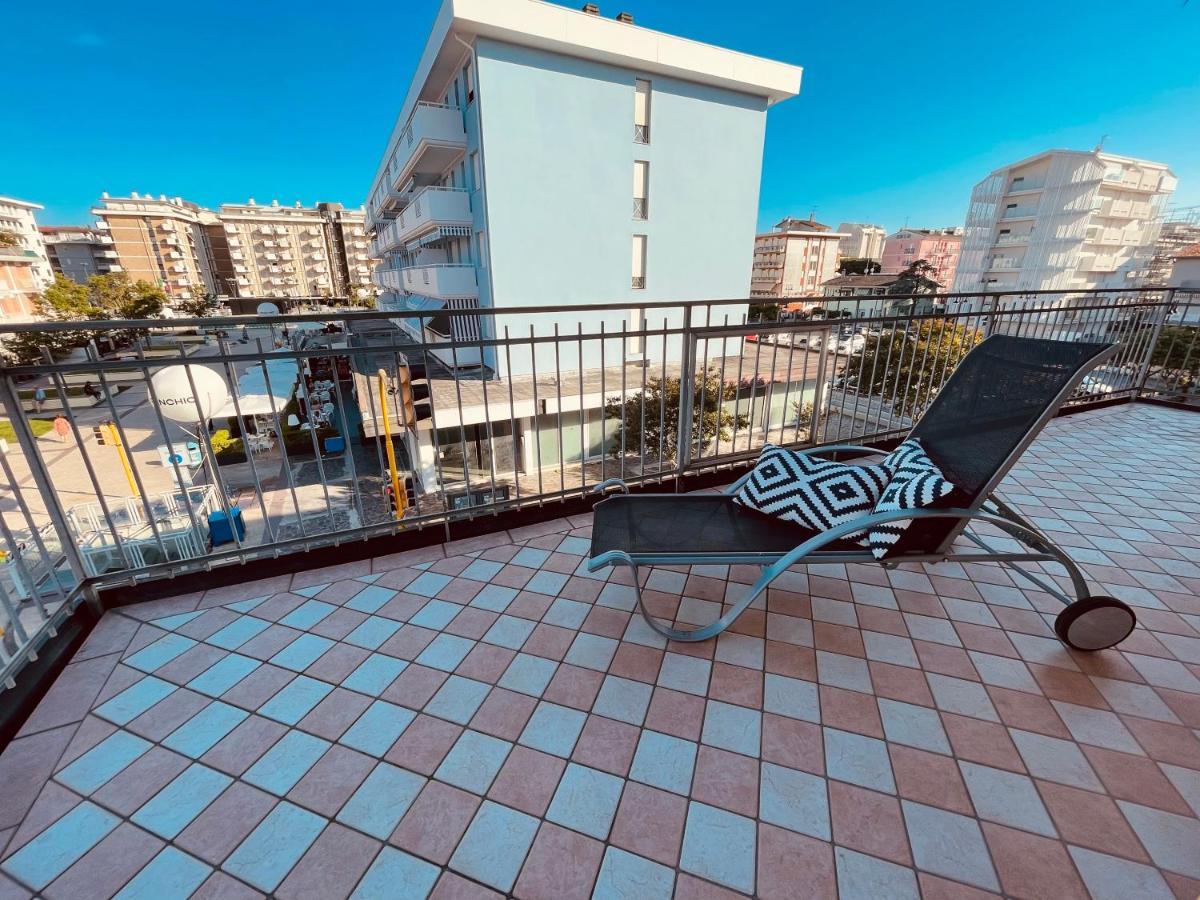 Family Apartment Piazza Milano - Jesolo 외부 사진