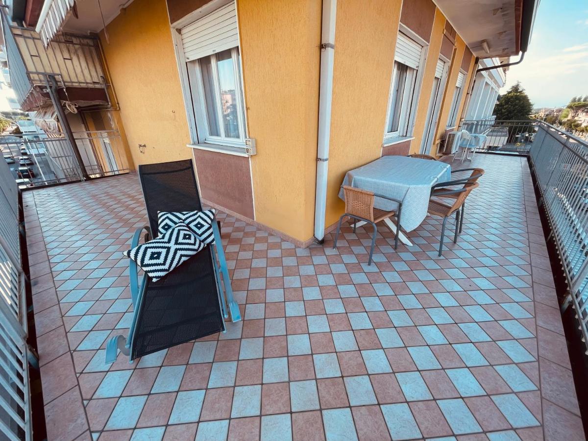 Family Apartment Piazza Milano - Jesolo 외부 사진