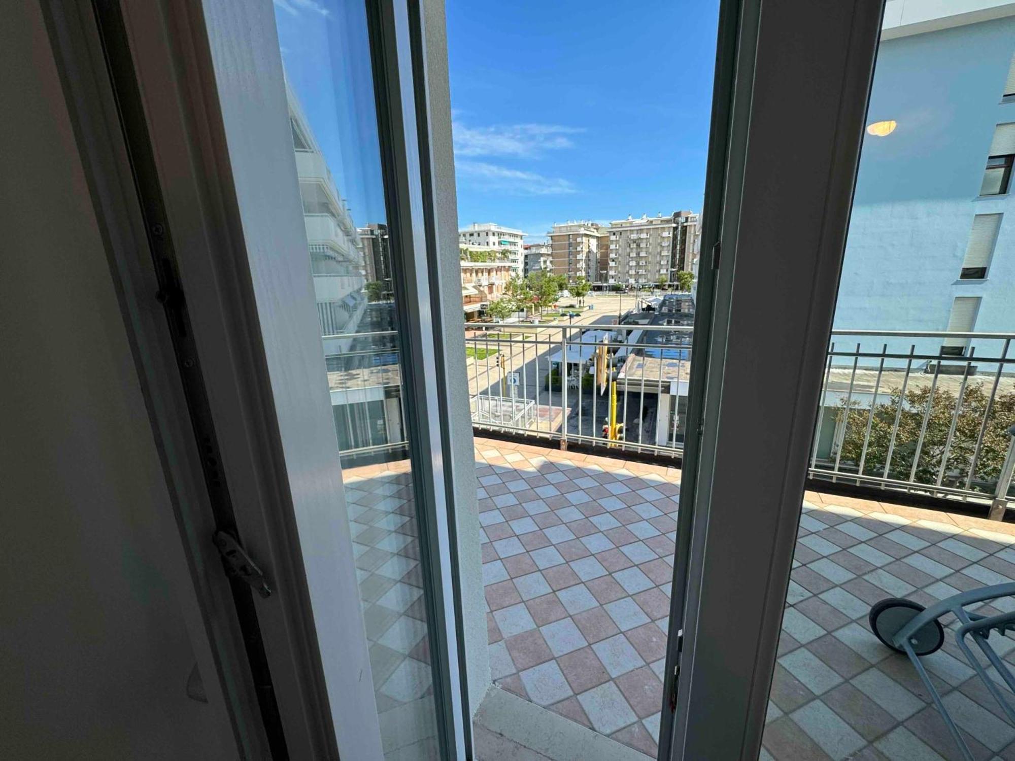 Family Apartment Piazza Milano - Jesolo 외부 사진